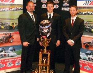 Ryan Mackintosh (middle) with G.E. Chapman - General Manager US Legend Cars (left) and John Haggen - INEX Exec Director (right) at the INEX National Awards Banquet. (credit - Mackintosh Racing) 